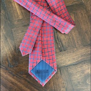 100% silk. 3.5” wide. Charles Tyrwhitt